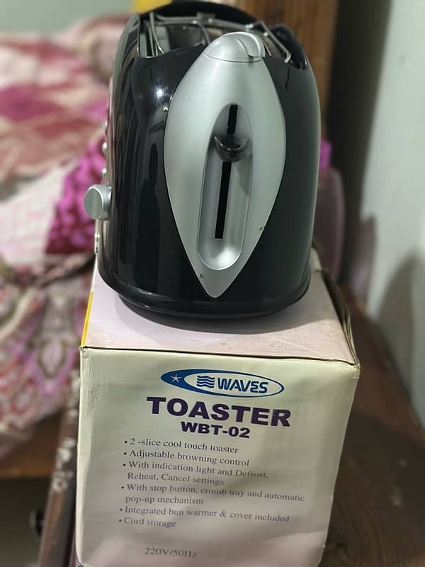 WAVES TOASTER BRAND NEW BOX PACKED 2