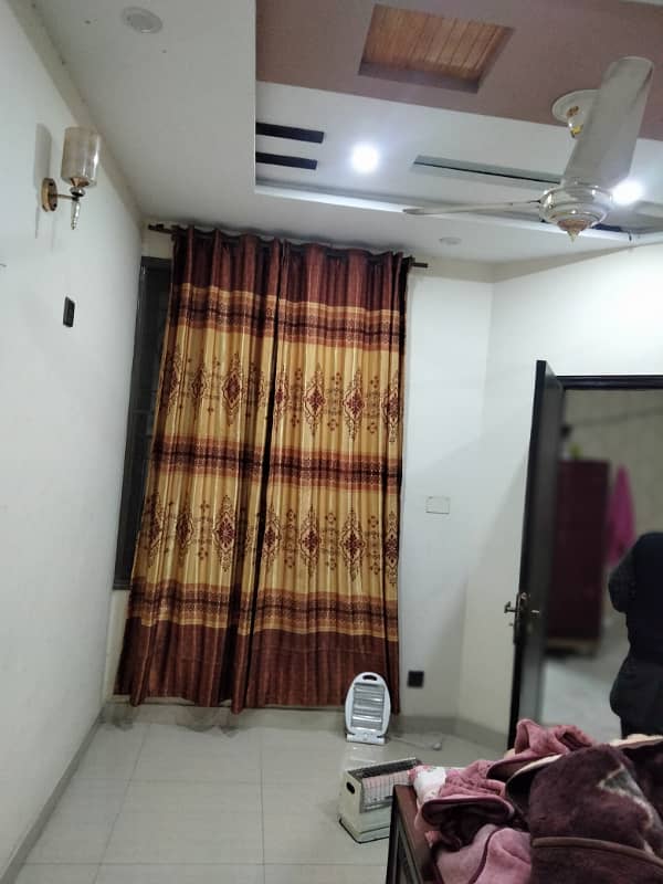 MIAN ESTATE OFFERS 5 MARLA UPPER PORTION FOR RENT FOR FAMILY NEAR ALLAHU CHOWK n PIA ROAD 9