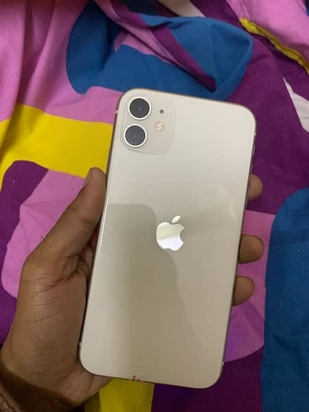 Iphone 11 64gb j. v bh 100 % white color 1