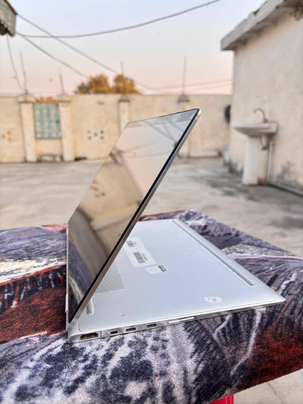 Hp EliteBook x360 1030 G3, i5 8th Gen 6