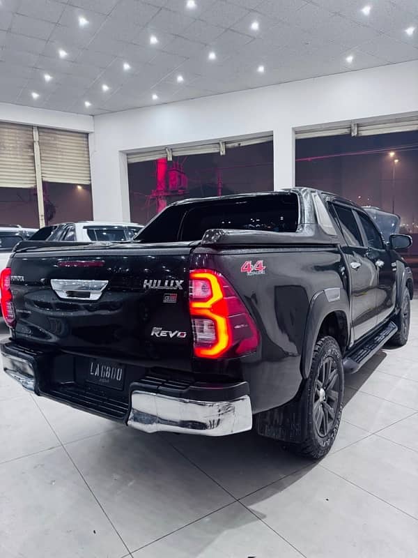 Toyota Hilux 2019 7