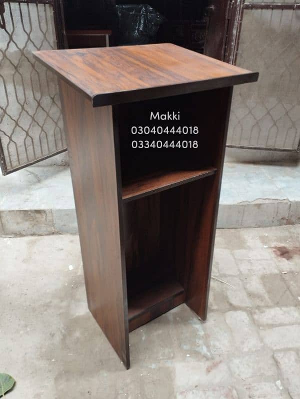 Rostrum/Dice/Lecture stand/Speech counter 1