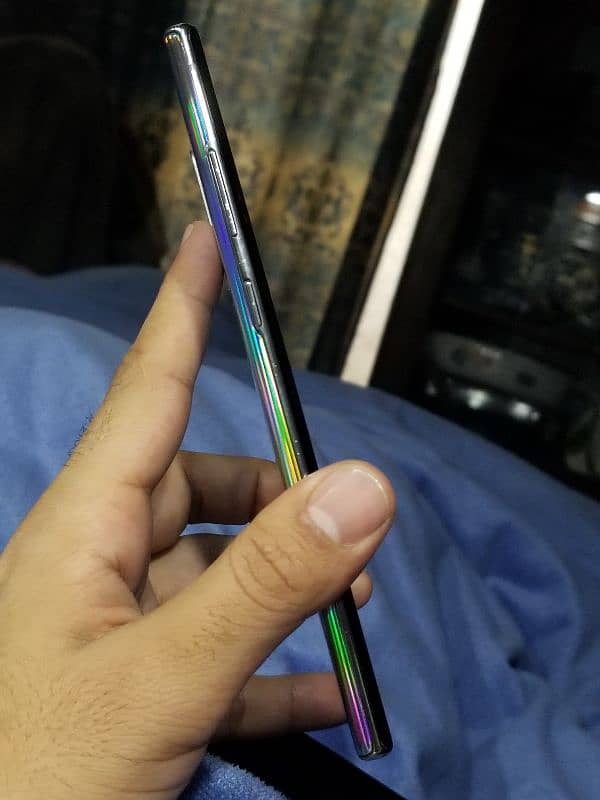 Samsung Galaxy Note 10 plus 2