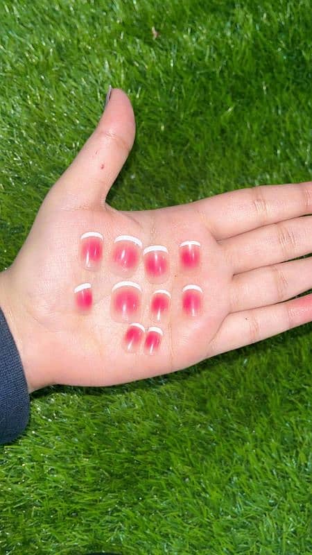 Stylish Fake Nails 1