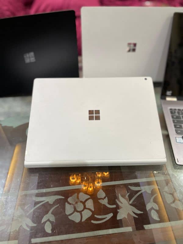 Surface Book 2 :Core i7 8th Gen : 16/512 : 2GB Nvidia Gtx : Non touch 2