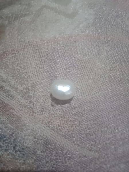 rera pearl stone orgnal antique 4 ct 2