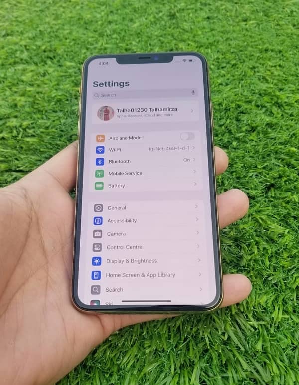 IPhone11 Pro Max(64Gb)Gold colour factory unlock WhatsApp(03274117805) 12