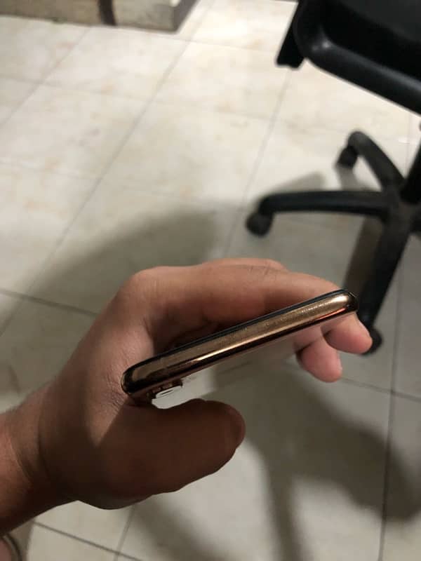 iphone xs max 256gb non pta 4