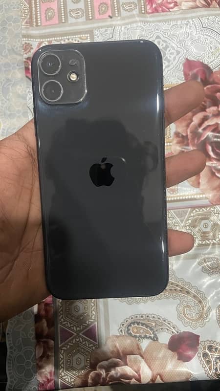 iphone 11  (128) gb 1