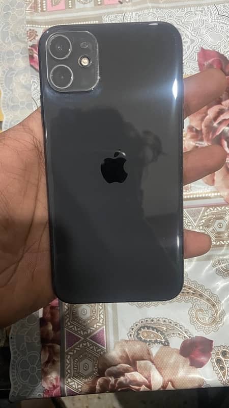 iphone 11  (128) gb 0