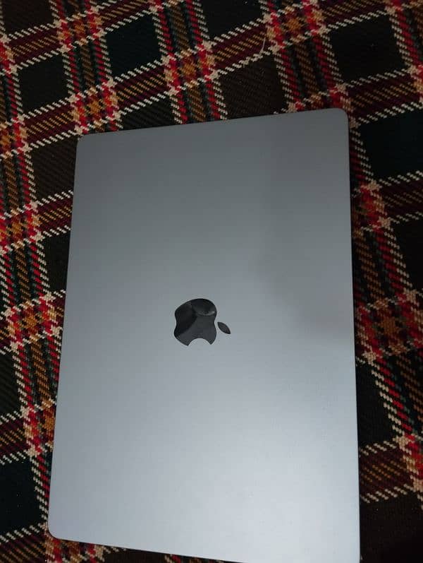 MacBook Air M2 8gb/512 gb 1