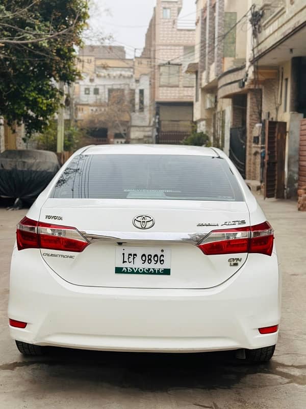 Toyota Corolla Altis 2016 8