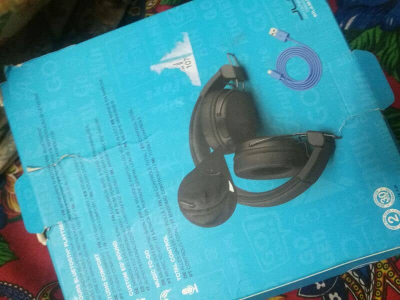 J Lab original headphone 1