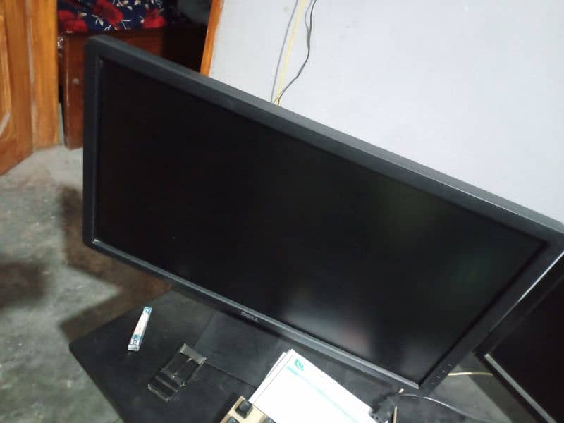 Dell 24 Inch Lcd 1080p 1