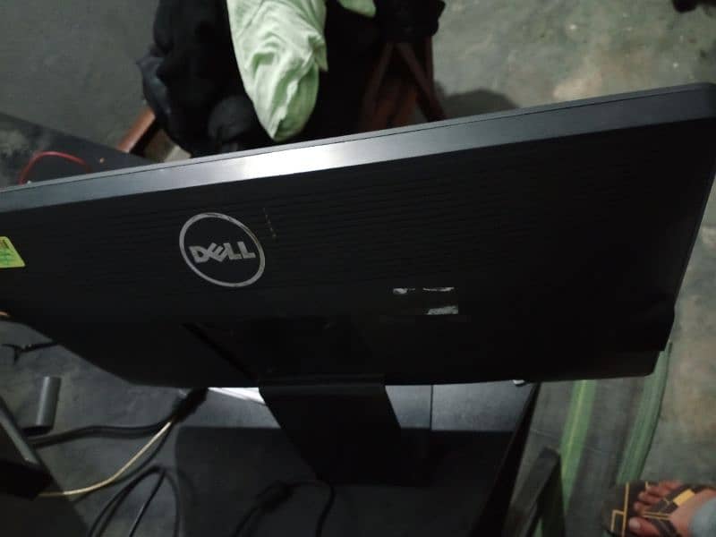 Dell 24 Inch Lcd 1080p 2