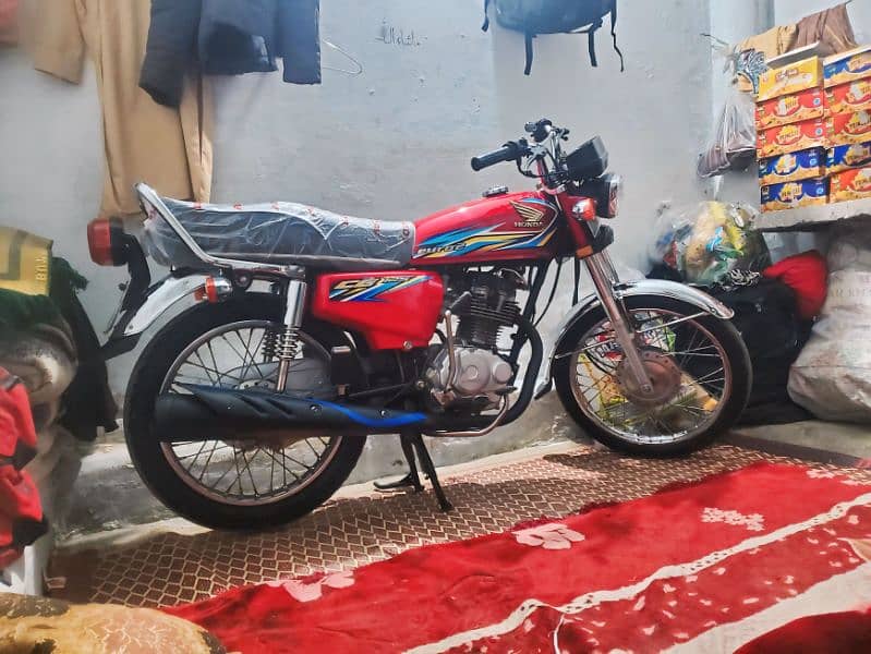 Honda 125  2018 model  10 / 10 condition ha 1