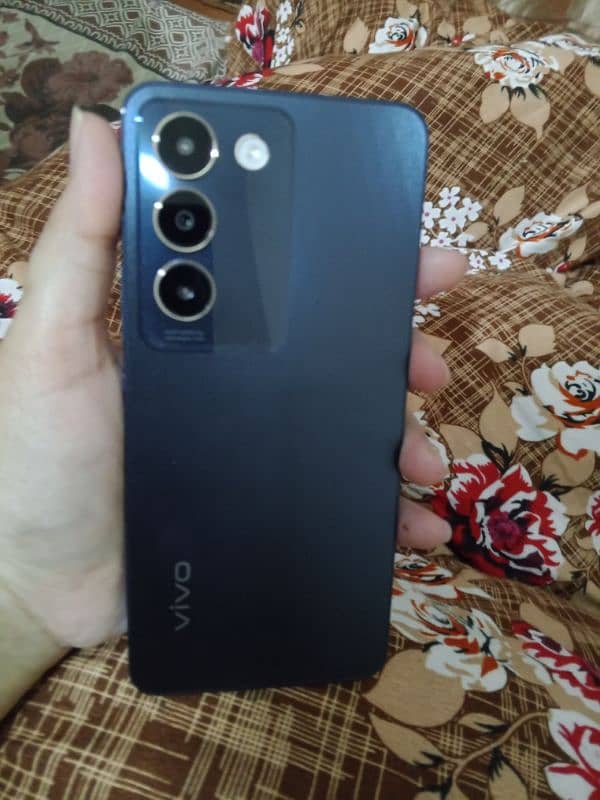 vivo y100 just diba open hua ha bilkul new ha 6