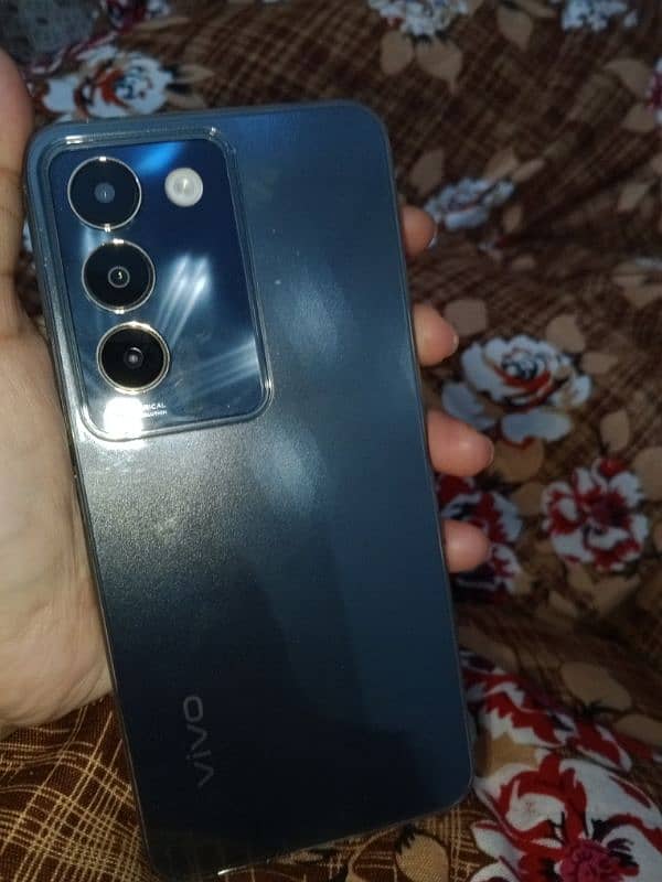 vivo y100 just diba open hua ha bilkul new ha 12