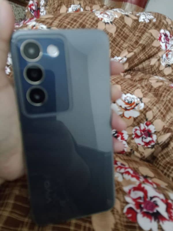 vivo y100 just diba open hua ha bilkul new ha 13