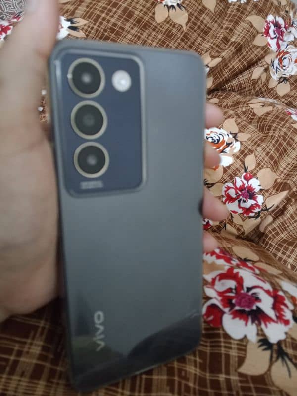 vivo y100 just diba open hua ha bilkul new ha 14