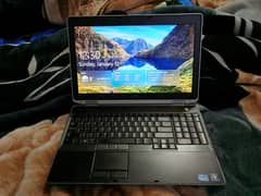 CORE i7 3rd gen Dell laptop 8gb ram 120gb SSD 500gb hhd 1gb Nvidia cad