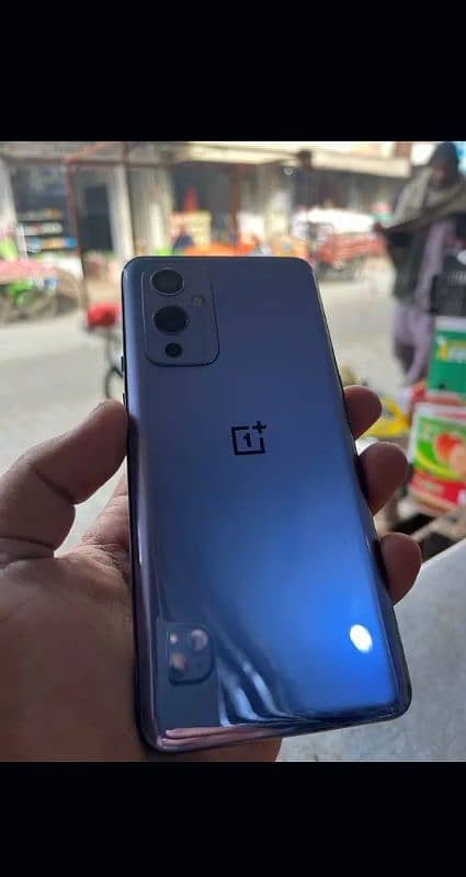 OnePlus 9 8/128 1