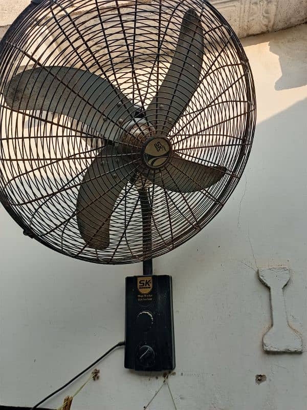 sk fan . good condition 0