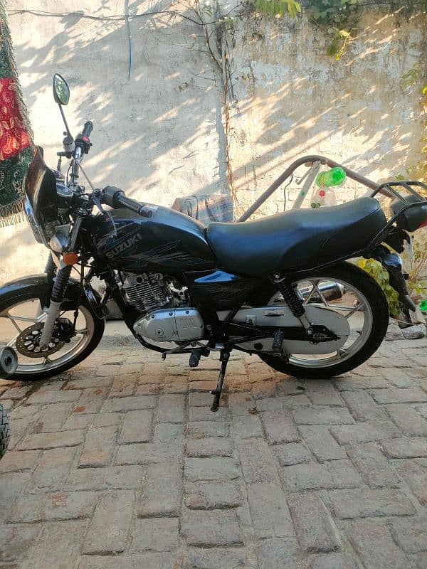 Suzuki GS 150 0