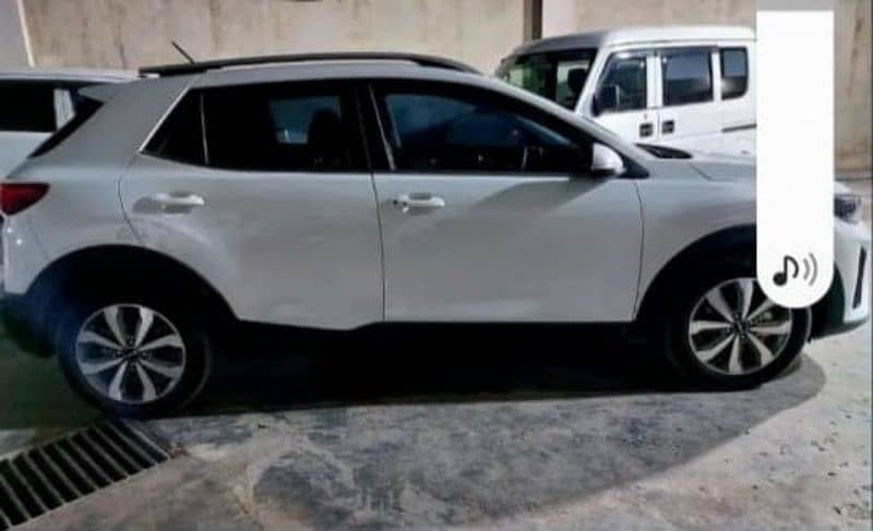 KIA STONIC 2022 only 30000km 1