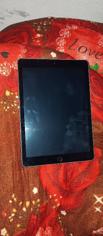 ipad 6th generation 32 gb 2