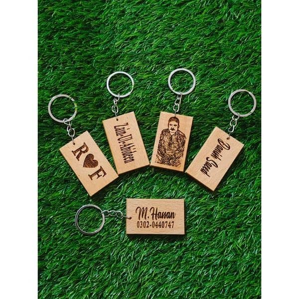 wooden key chain promote your bossiness 5