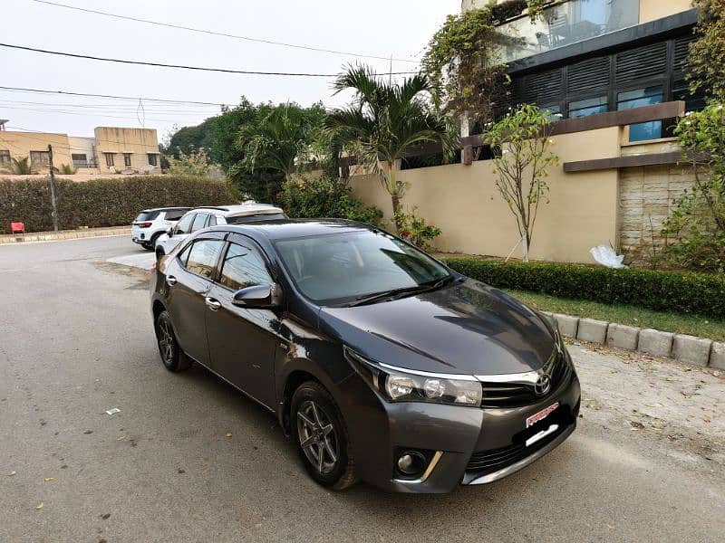 TOYOTA COROLLA GLI AUTO 1.3cc MODEL 2016 (B2B) ORIGINAL GUN METALLIC. 0