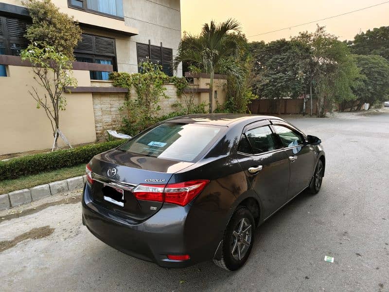 TOYOTA COROLLA GLI AUTO 1.3cc MODEL 2016 (B2B) ORIGINAL GUN METALLIC. 5