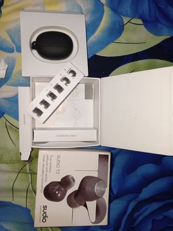 Sudio T2 earbuds Uk Model 0