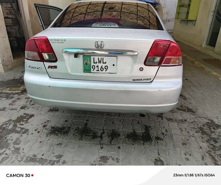 Honda Civic EXi 2006 4