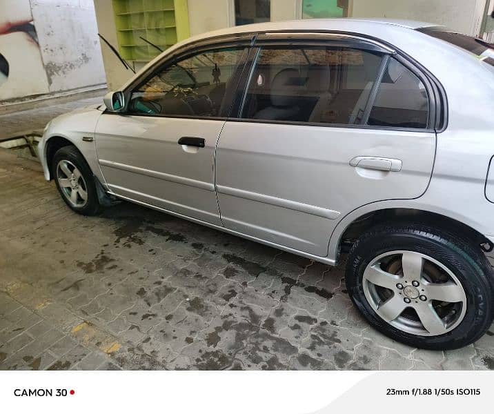 Honda Civic EXi 2006 8