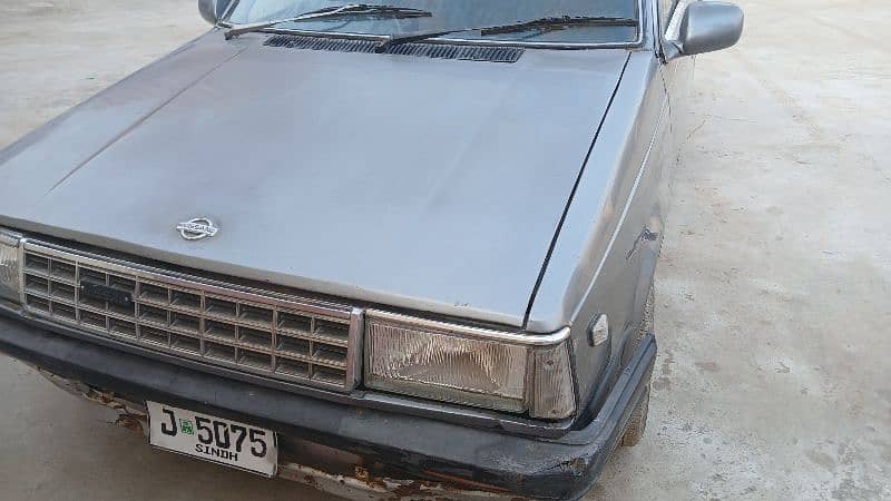 Nissan Sunny 1982 4