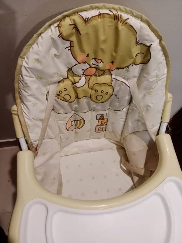 High baby chair with table 2