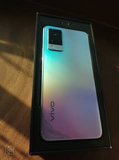 Vivo V21