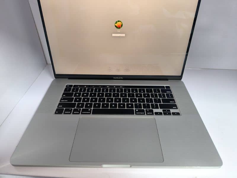 MacBook Pro 2019 (16inch) Core i7 1