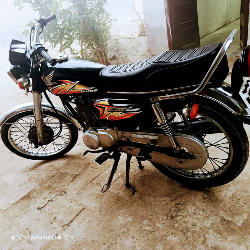 Honda CG 125 2022 4