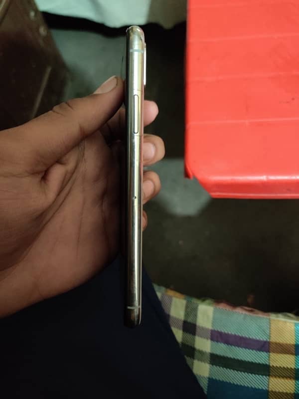 Iphone x hai non PTA 256 gb battery change WhatsAp 03260029657 3