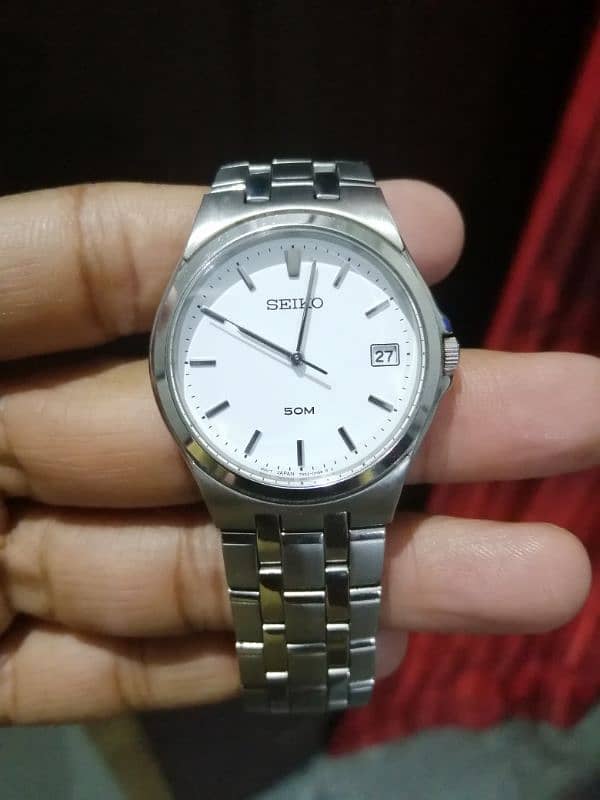 Seiko stainless watch/ 03059003646 contact this no 2