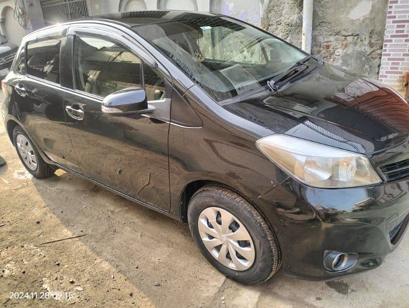 Toyota Vitz 2012 4