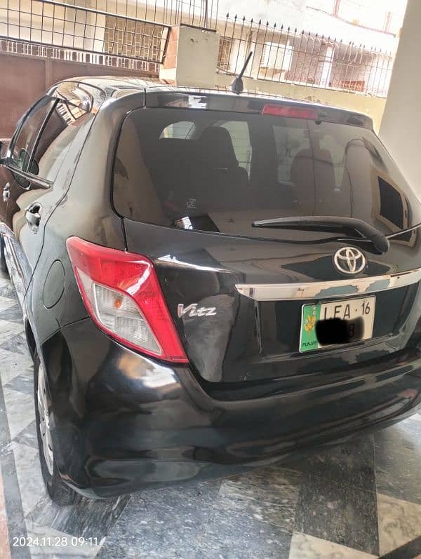 Toyota Vitz 2012 7