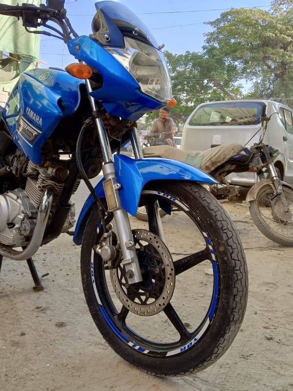 Yamaha 125 (Blue Color) 1