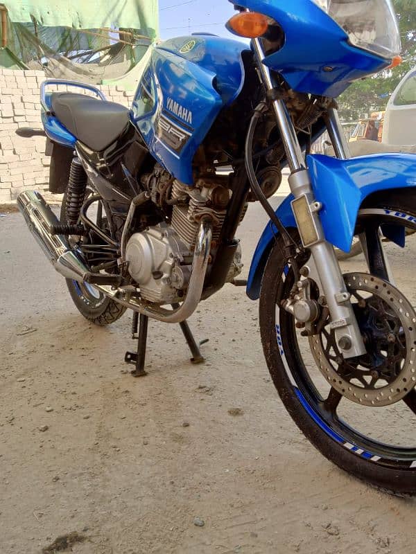 Yamaha 125 (Blue Color) 5