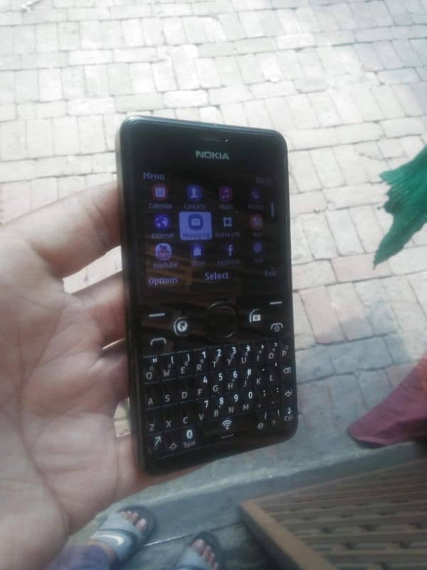 Nokia asha 210 0