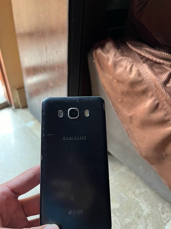 Samsung galaxy j7 0