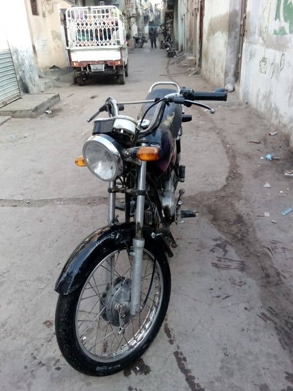 Honda CD 100 only book & engine ok hai 0